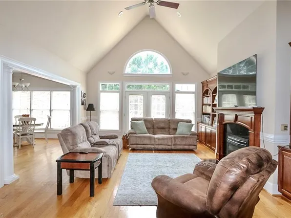 531 Westbrook St, Jonesville, NC 28642