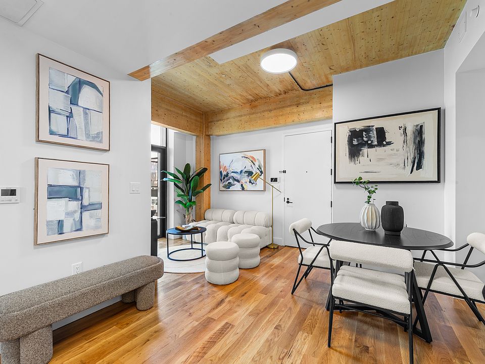 1st image of 80 Ainslie St #203