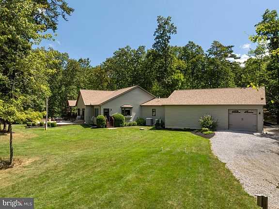 3rd image of 12946 Lakeland Dr