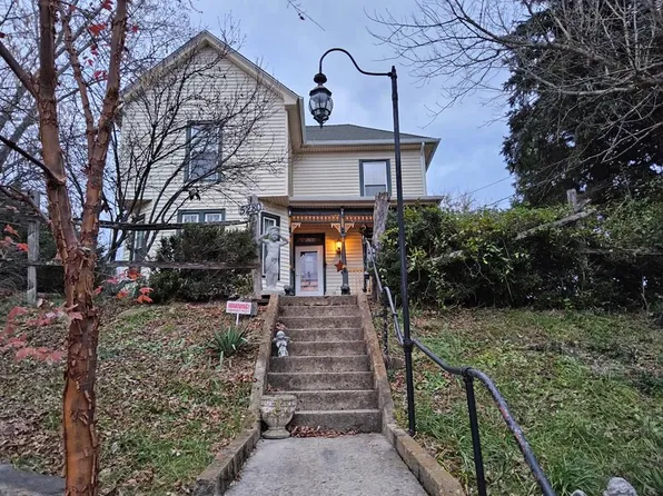 5280 Peppers Ferry Rd, Max Meadows, VA 24360