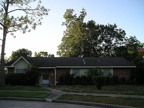 2nd image of 7711 Arrowhead Ln