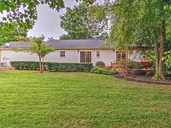 5th image of 3175 Cross Creek Ct