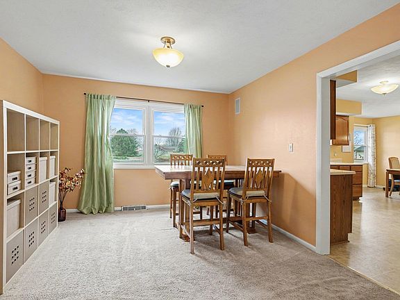 4th image of 2902 Faunn St