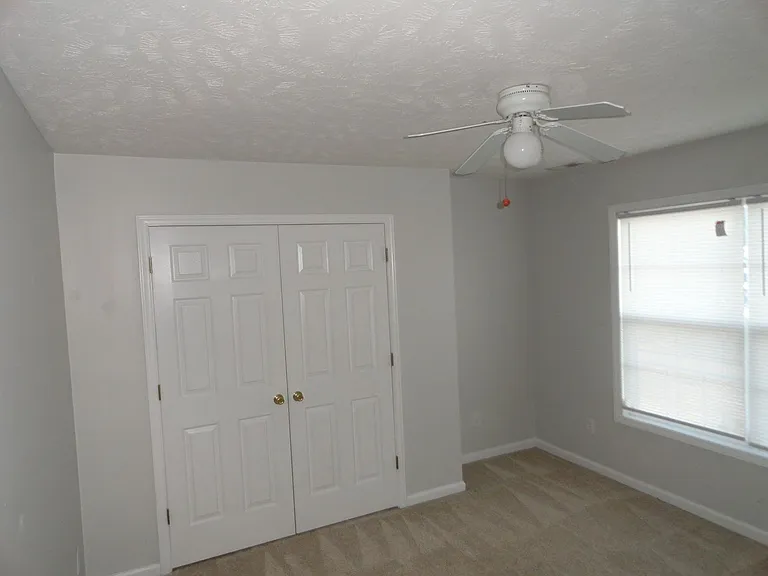 172 Emma Ln — Photo 12