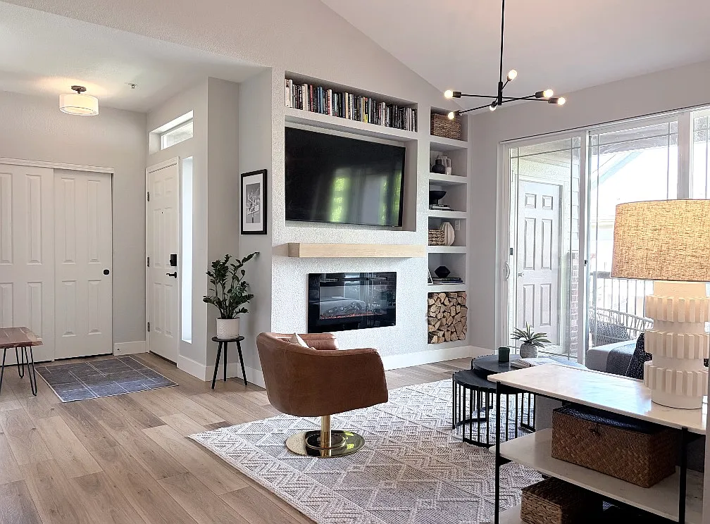 804 Summer Hawk Dr — Photo 3