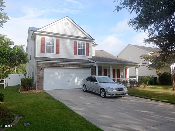 2nd image of 12 Park Circle
