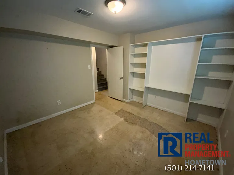 1904 Alberta Dr — Photo 14