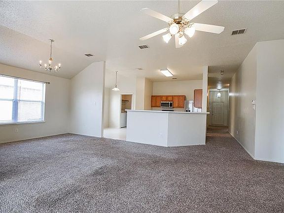 3rd image of 405 Rock Prairie Ln