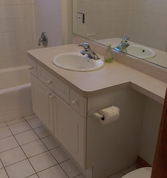 2nd image of 2723 N Wayne Ave #_one1n
