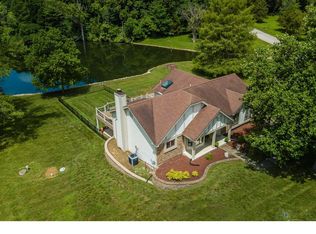 2 Fox Valley Dr, Lake Saint Louis, MO 63367