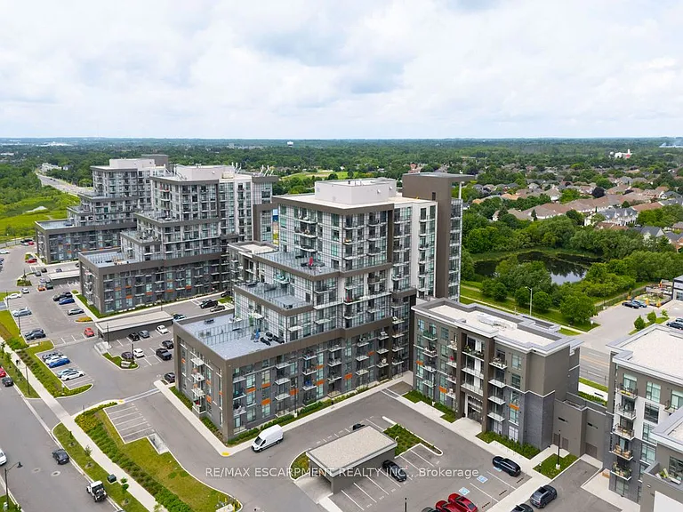 470 Dundas St E #314 — Photo 3