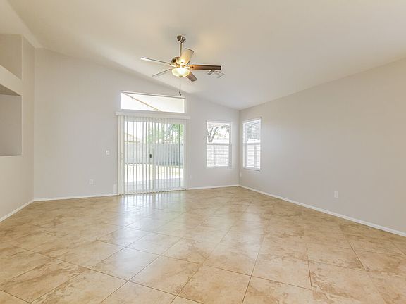 3rd image of 10435 W Medlock Dr