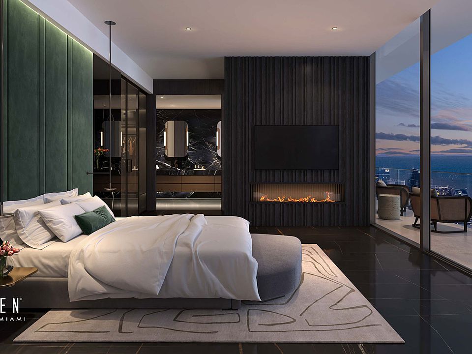 PRESIDENTIAL MASTER BEDROOM
