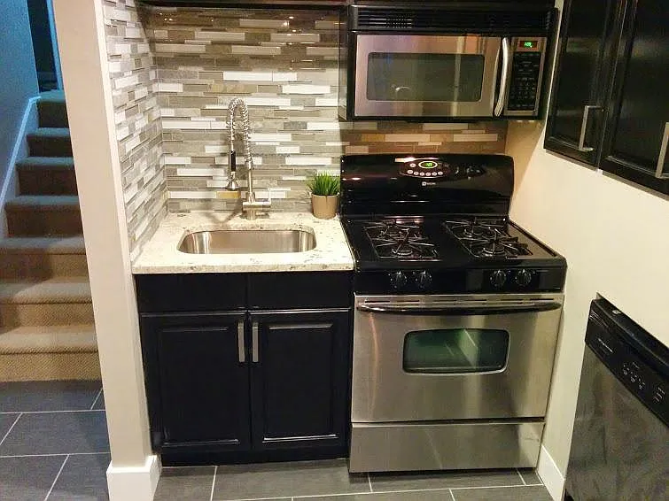2263 S 1700 E — Photo 11