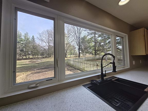 4th image of 13439 Parkcrest Pl