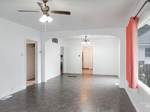 3rd image of 516 N 6th St