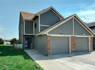 506 NE 6th St APT D, Blue Springs, MO 64014