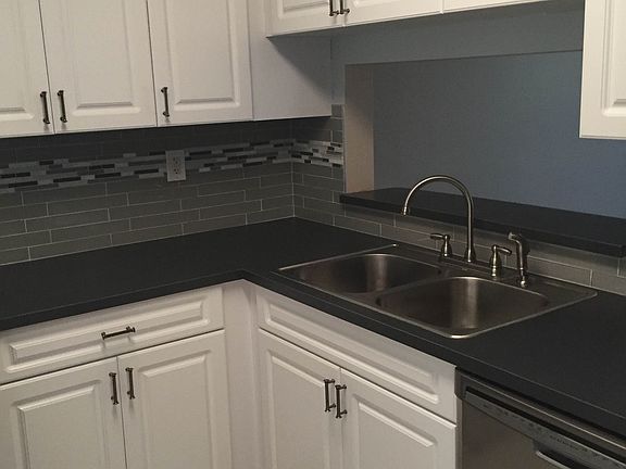 Newly Remodeled Kitchen