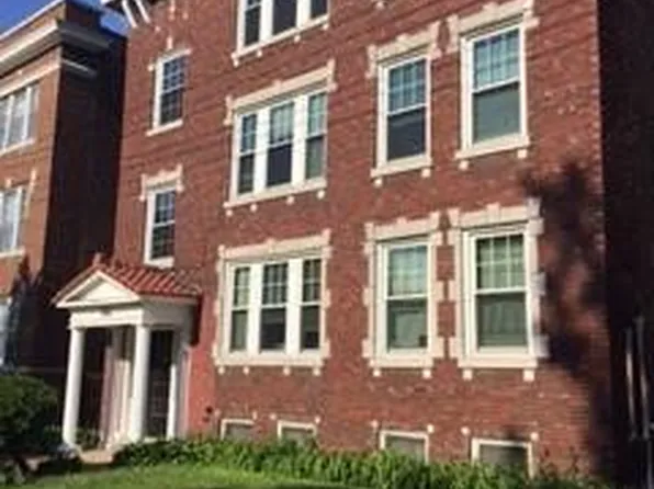 746 Kingsland Ave APT 3, Saint Louis, MO 63130