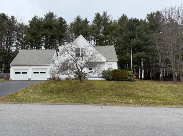 44 John Howland Dr, Yarmouth, ME 04096