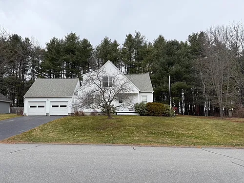 44 John Howland Dr Photo 1