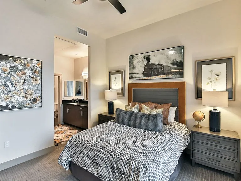 Abode Red Rock — Photo 11
