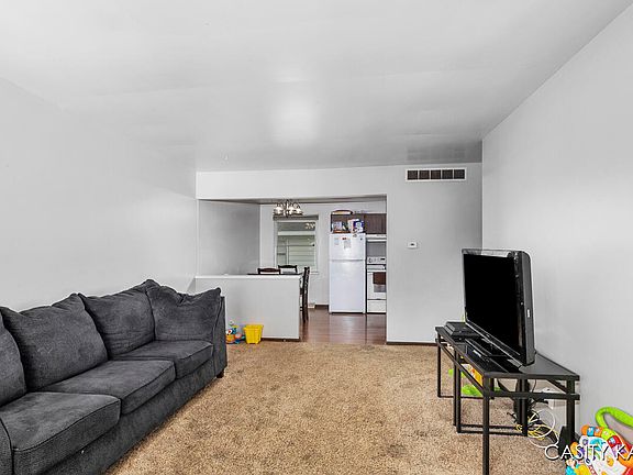 4th image of 350-352 N Jefferson St