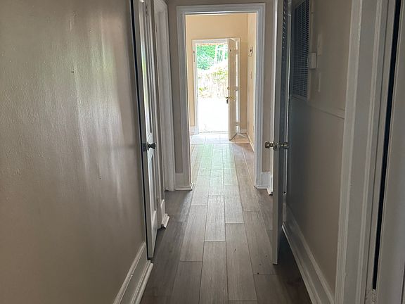 5th image of 502 Hilda St