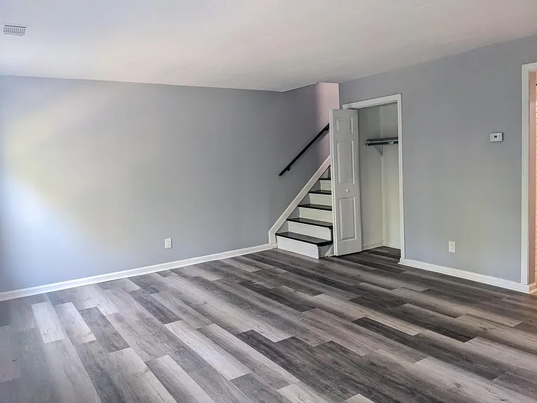 2429 Peachwood Cir NE #1 — Photo 5