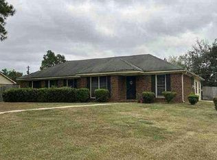 1506 Westwood Dr, Albany, GA 31721