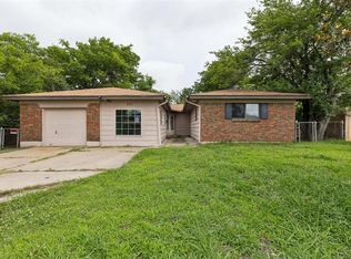 429 W Fairchild Dr, Midwest City, OK 73110