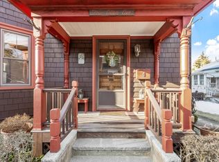 4 Allen Ave #1, Manchester, MA 01944