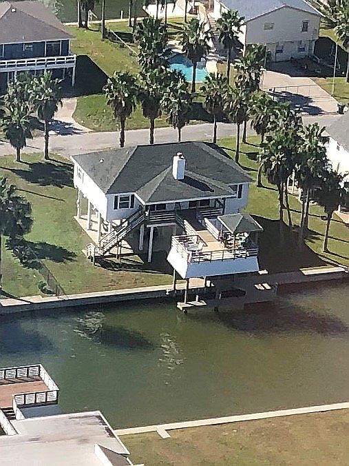 2nd image of 3806 Tradewinds Dr