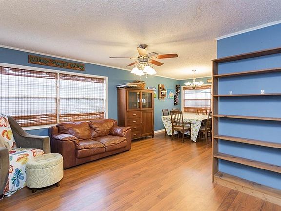 5th image of 13906 Capitol Dr