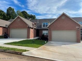 1162 Meadow Walk Ln #57, Lenoir City, TN 37772