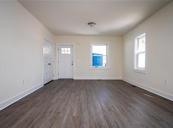 3rd image of 506 Penn St #1