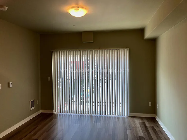 200 E Maple St — Photo 369