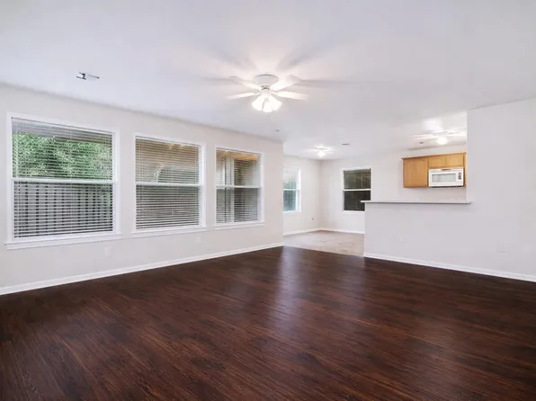 11705 Raymond C Ewry Ln, Austin, TX 78748