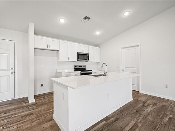 4th image of 1707 NW 6th Pl