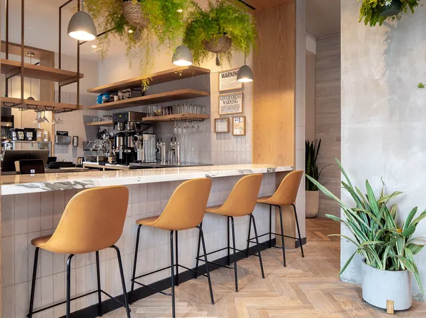 30-77 Vernon Boulevard image 19 of 27