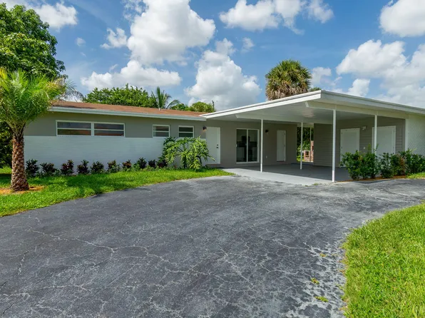 1812 Barbados Road, Lake Clarke Shores, FL 33406