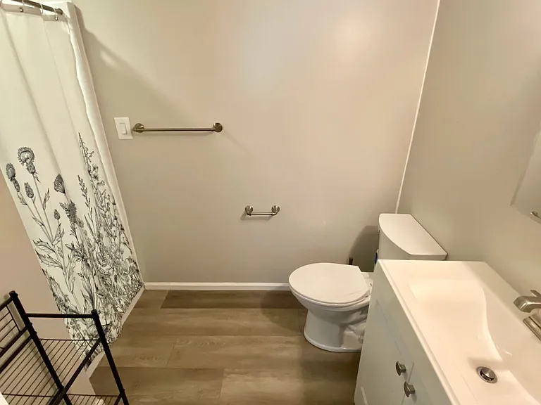 4480 S 172nd St — Photo 12