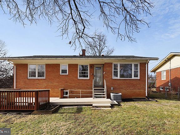 5th image of 4305 Federal St