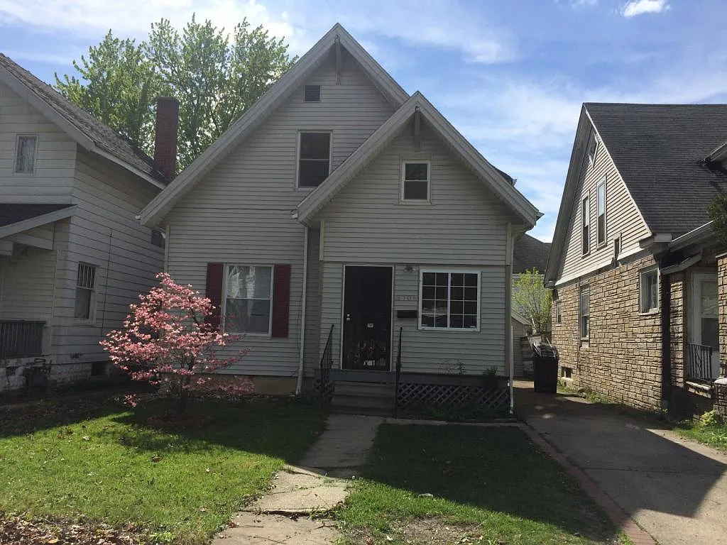 3106 Webster St photo 1