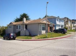 379 Andover Dr, Pacifica, CA 94044