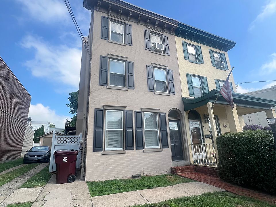 1st image of 1907 N Lincoln St APT 3