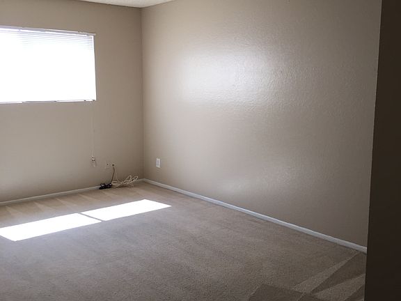 5th image of 14265 Terra Bella St Unit 20