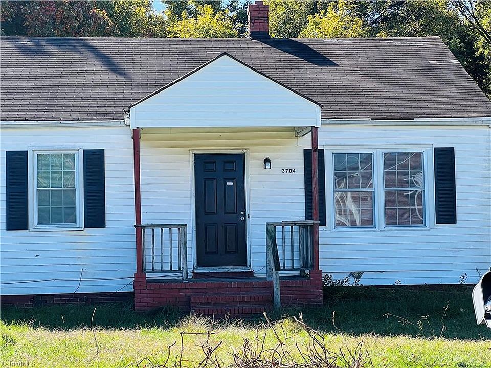 1st image of 3704 Heath St