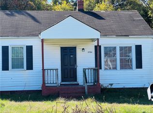3704 Heath St, Greensboro, NC 27401
