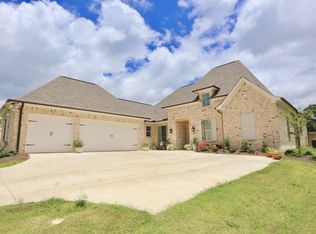 225 Harris Cir, Madison, MS 39110